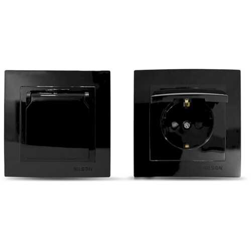 Μαύρη πρίζα σούκο με προστασία και καπάκι