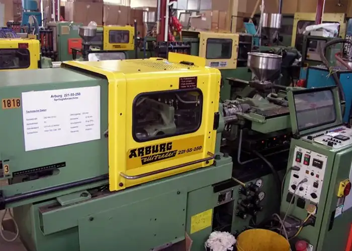 Παραγςγή Φωτιστικών & Λαμπτήρων Παραγςγή Φωτιστικών & Λαμπτήρων